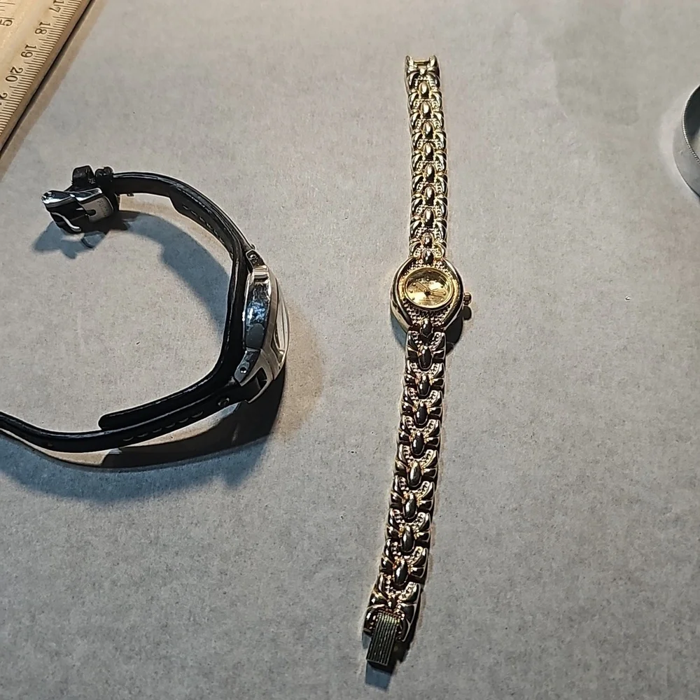 Fossil and Westar Watch Bundle of 2 watches